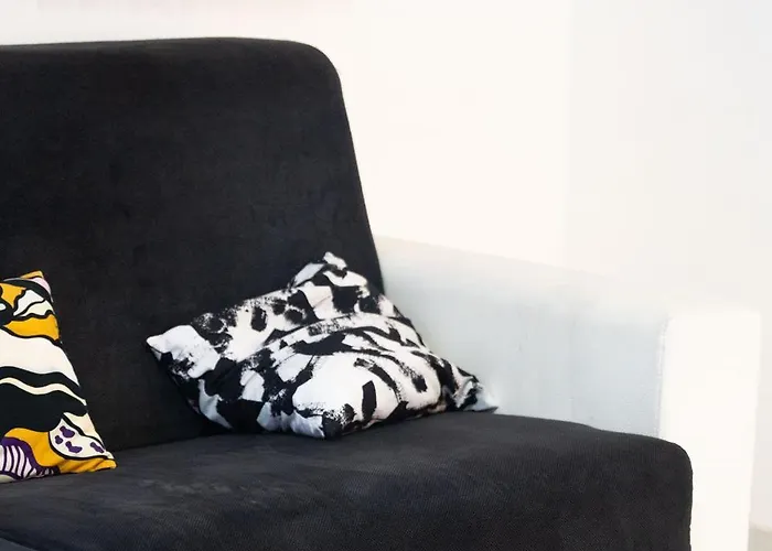Cipro Roomy House - Vatican Apartament